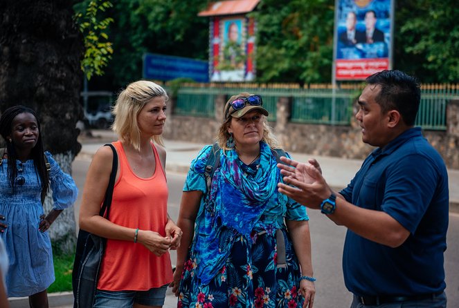 Highlights & Hidden Gems With Locals: Best of Siem Reap Private Tour - Meeting at Pokambor Avenue: Logistics That Matter More Than You Think