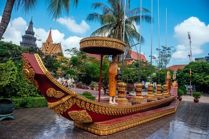 Highlights & Hidden Gems With Locals: Best of Siem Reap Private Tour - From Old Market Streets to Pub Street: How the Route Works