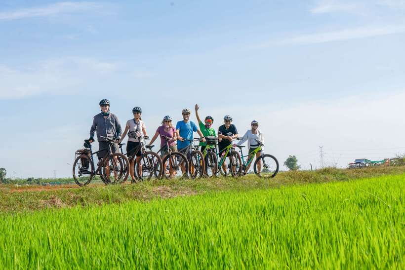 Kampong Phluk: Floating Village Sunset Bike Tour or E-Bike - Homestay lunch: the part you’ll remember