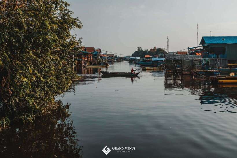 Kampong Phluk Floating Village Tour by Boat - Guide quality: when names like Ry, Mr Tola, and Mr Tanger show up