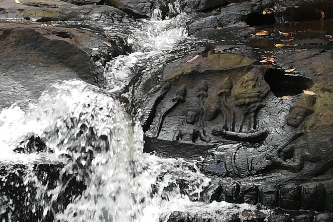 Kbal Spean, Banteay Srei & Banteay Samre temple - Kbal Spean: The River of 1000 Lingas and a Real Morning Workout