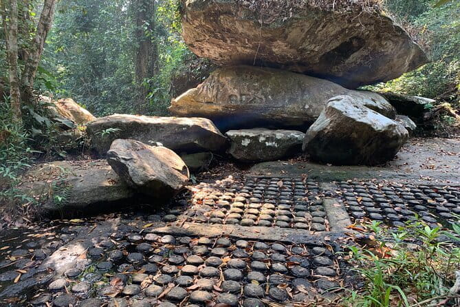 Kbal Spean, Banteay Srei, Beng Melea & Rolous temples Tour - Key things to know
