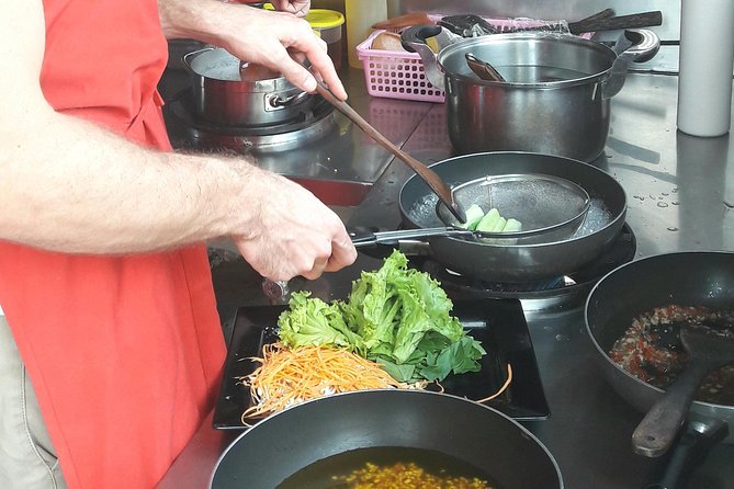 Khmer Gourmet Cooking Class - From Old Market to Your Cutting Board: How the Evening Flows