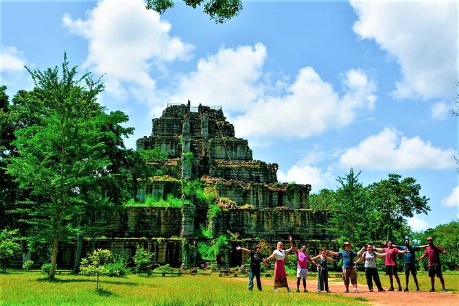 Koh Ker & Beng Mealea Temple Full-Day Private Tour from Siem Reap - Getting There Comfortably: Pickup, Private Vehicle, and a Long Day Pace