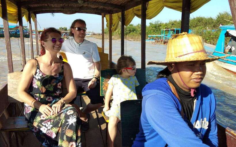 Kompong Kleang Floating Village Guide Tour from Siem Reap - Getting From Siem Reap to Tonle Sap: Transport That Keeps You Comfortable