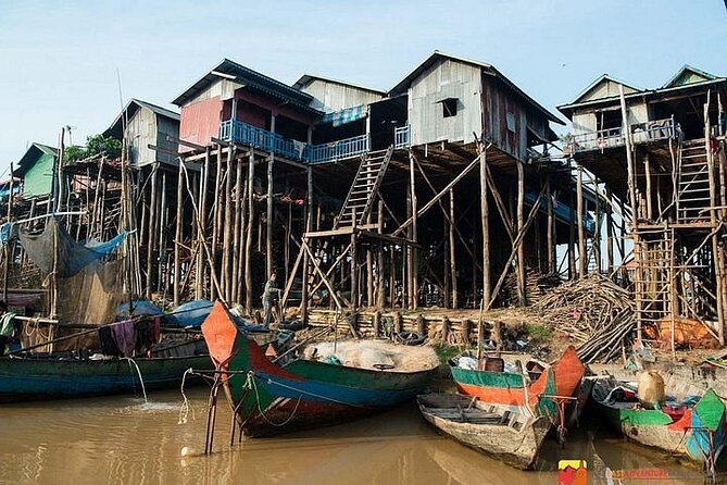 Kompong Phluk Village Tonle Sap Lake Half-Day Tour From Siem Reap - The lake proper: flooded views, open water, and time limits
