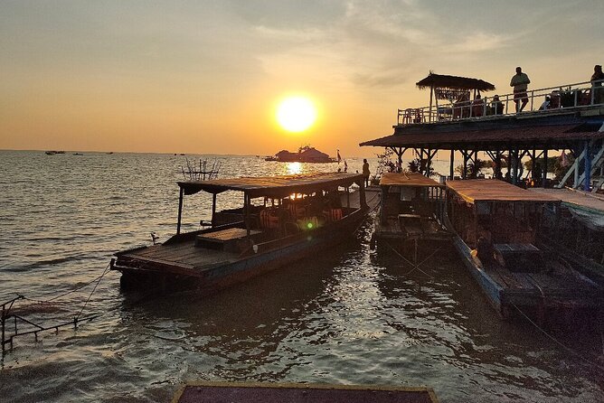 Kulen Elephant Forest and Tonle Sap Lake by Private Tour - Khmer Lunch (or Snack): A Break That Doesn’t Gut Your Schedule