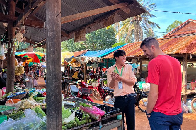 Kulen Mountain with Beng Mealea and Banteay Srei Full Day Tour - Tonle Sap life and Kampong Khleang: the food supply story