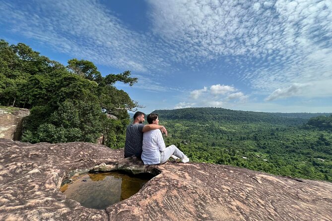 Kulen Mountain with Beng Mealea and Tonle Sap Small Group Tour - Getting your photos right: guides matter more than you think