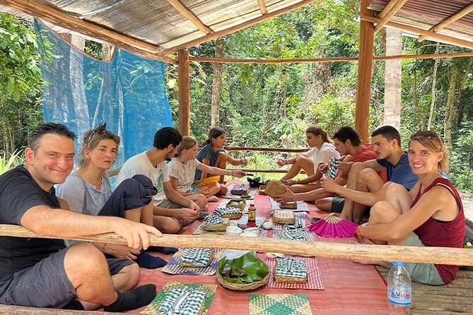 Kulen Waterfall & 1000 Lingas Join-in Tour - Stop 3: Phnom Kulen Waterfall for a Real Swim (About 45 Minutes)