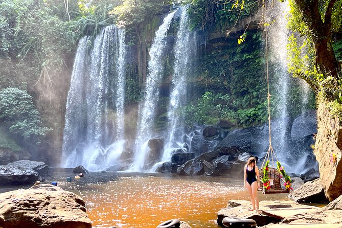 Kulen Waterfall Day Tour with Snacks Small-Group - Preah Ang Thom Pagoda: the 8-meter reclining Buddha
