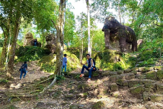 Kulen Waterfall Join-in Tour (local Picnic lunch) - Phnom Kulen’s Big Contrast: Temples, Sacred River, and Swim Time