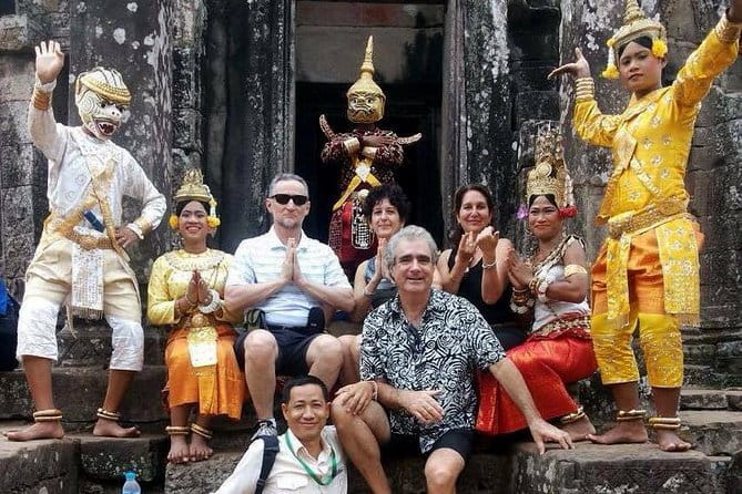 One Day Sunrise Private Tour at Angkorwat with Major Temples - Price and logistics: what the $45 really means