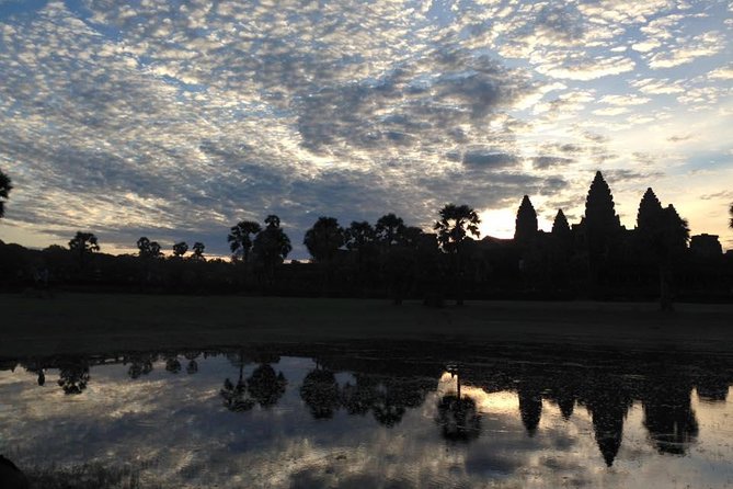 One Day tour with sunrise in car with A/C or Van & Guide. - Timing, fitness, and what to do before you leave