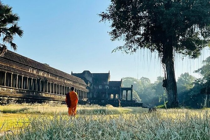 One Full Day Private tour of Angkor Wat, Ta Prohm, Angkor Thom & Banteay Srie - 5:00am Start: Timing for Angkor Wat and the Whole Route