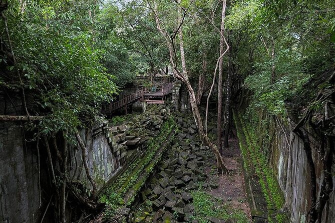 Overland to Beng Melea and Koh Ker Tour - Stop 2: Beng Mealea’s jungle ruins (and the Angkor ticket question)