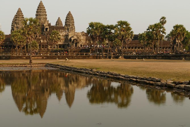 Personalised Angkor Wat Day Tour by an Air-conditioned Car - Angkor Wat First: How Two Hours at the Main Temple Can Feel Right