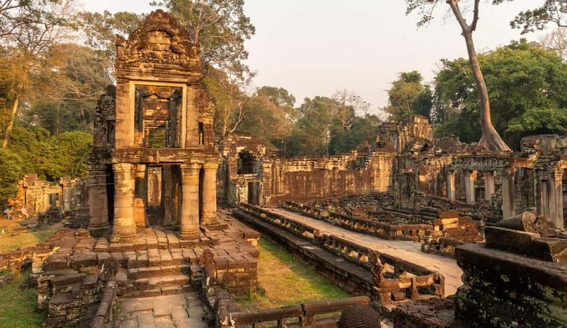 Phnom Bakheng Sunset Tour, Pre Rup, Neak Pean, Preah Khan - Preah Khan: Jayavarman VII’s tribute, north of Angkor Thom