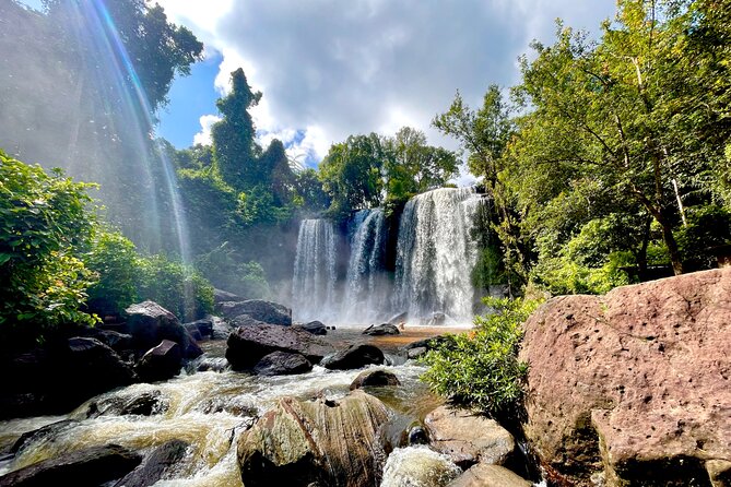 Phnom Kulen Waterfall and Banteay Srei Temple Tour from Siem Reap - Why Phnom Kulen and Banteay Srei work as a single Siem Reap day tour