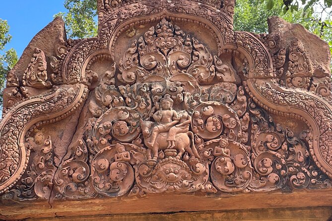 Phnom Kulen Waterfall and Banteay Srei Temple Tour from Siem Reap - Banteay Srei: pink sandstone, fine carving, and a more human temple pace