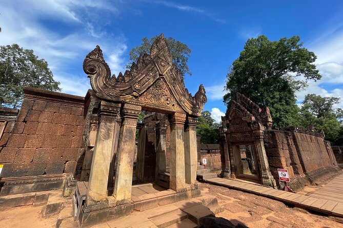 Phnom Kulen Waterfall and Banteay Srei Temple Tour from Siem Reap - Phnom Kulen Waterfall: two falls, one big reason to come