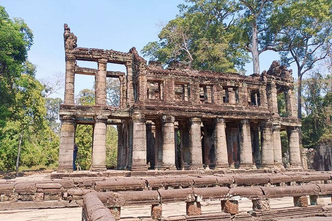Private 03 Day Tour-Discovery of Angkor Temples Siem Reap - Day 3: Angkor Thom South Gate, Bayon scenes, Ta Prohm jungle roots, and Angkor Wat