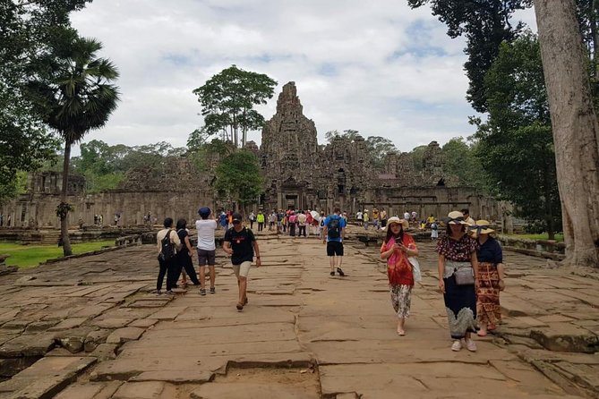 Private 03 Day Tour- Fully experienced Trip to Ancient Temples - Temple pass and boat fee math: is $462 per group good value?