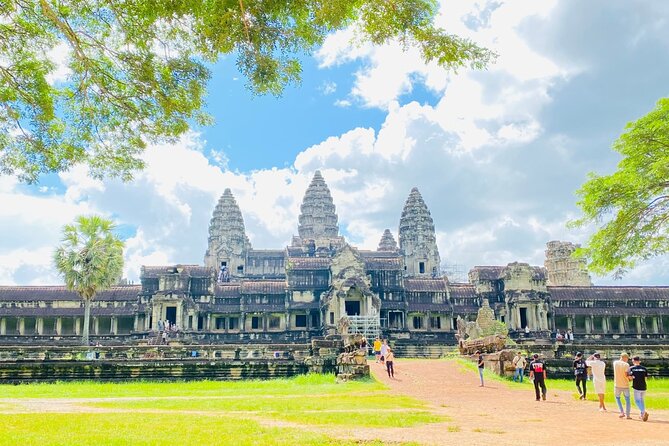 Private Angkor Wat and Lost Temple Jungle Tour - Why this one-day Angkor Wat route is such a smart fit