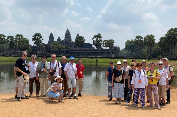 Private Angkor Wat and Lost Temple Jungle Tour - Bayon Temple: many faces, one central viewpoint