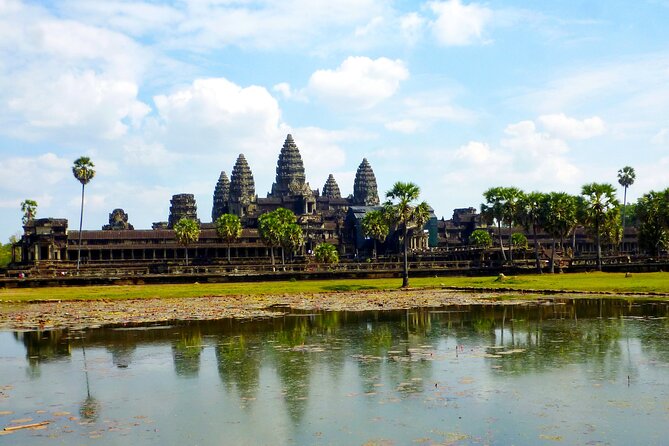 Private Angkor Wat Day Tour - Best of Angkor - Angkor Wat twice: sunrise energy and a later, calmer explore