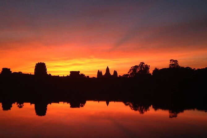Private Angkor Wat Day Tour - Best of Angkor - Angkor Thom: Bayon’s 37 towers and the Elephant Terrace views