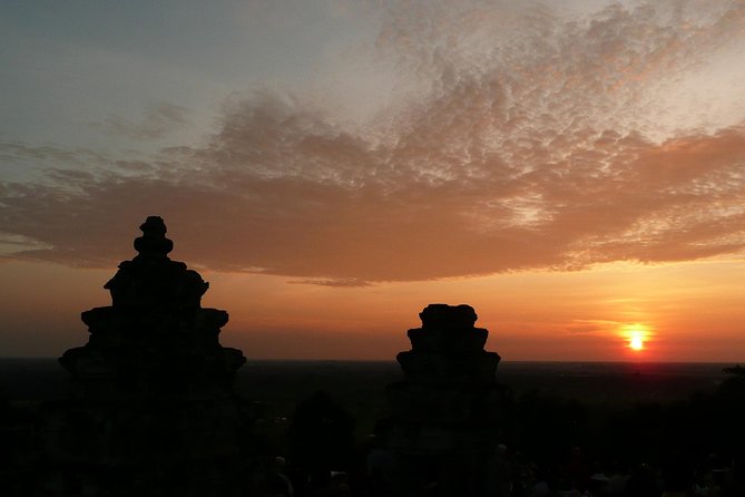 Private Angkor Wat Guided Sunset Tour - Getting to Angkor in comfort: pickup, AC van, and a real start time
