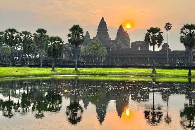 Private Angkor Wat Sunrise Tour with Lunch Included - Key highlights to expect