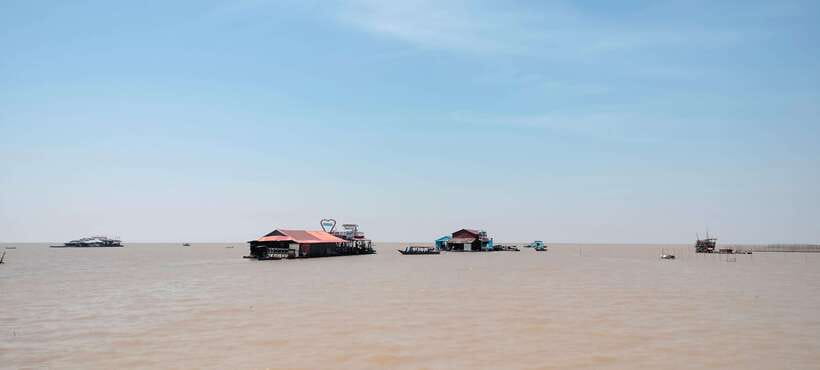 Private Angkor Wat Sunrise Tours And Sunset Floating Village - Getting the most out of the day: what to bring and what to wear