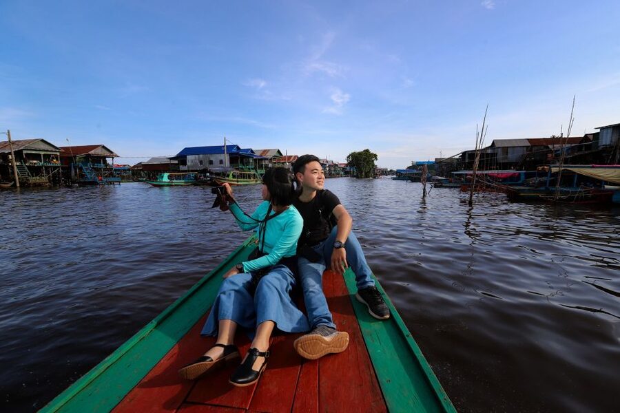 Private Beng Mealea and Floating Village Tour with Sunset - Lunch built around palm sugar, not just sitting around