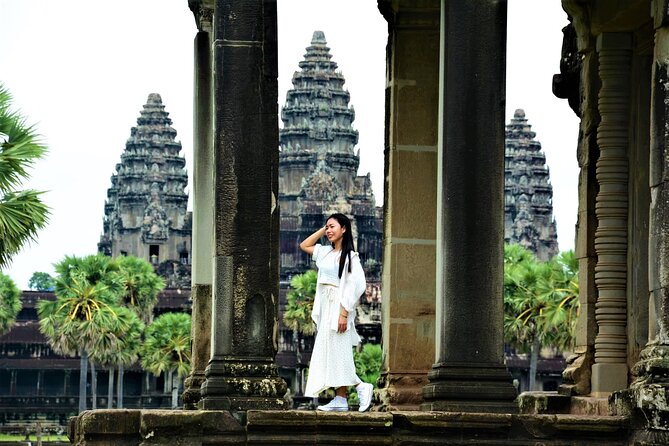 Private Cambodia 5 Days Tour from Siem Reap to Phnom Penh - Price and value: what you get for $616.55 per person