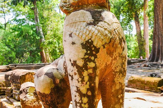 Private Full-Day Angkor Temple and Sunset Viewing with Lunch - Angkor Thom and the Bayon Faces: More Than a Photo Stop