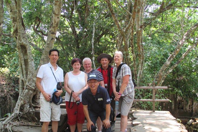 Private Full-Day Tour to Koh Ker and Beng Mealea - Wooden bridge time: why it matters for photos and understanding the layout