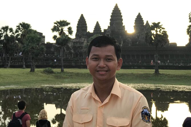 Private Guide In and Around Siem Reap: Custom tour - Stop-by-Stop: What You Should Expect at Each Temple