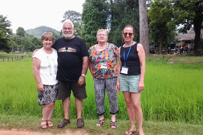 Private Half-Day Tour to Kampong Phluk Flooded Forest and Floating Villages - Floating village life: stilts, shrimp fishing, and a short boat ride