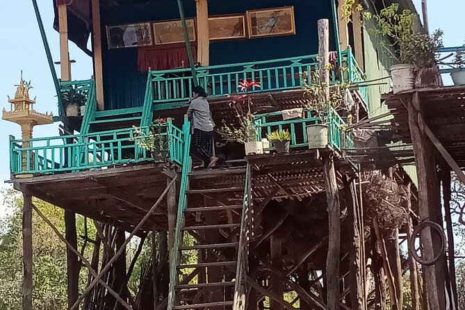 Private Half-Day Tour to Kampong Phluk Flooded Forest and Floating Villages - Who should book this tour
