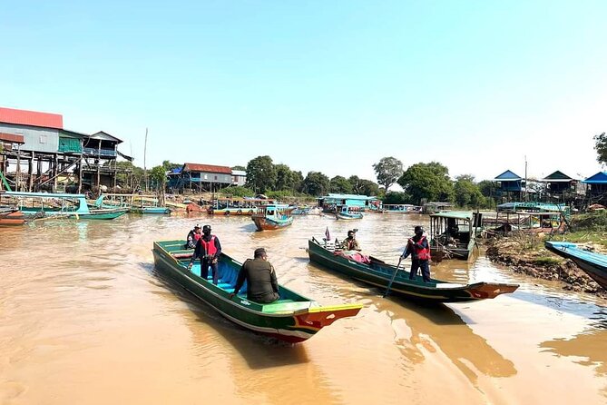 Private Kompong Phluk Floating Village Guided Tour - Floating Village Reality Check: Stilt Houses and Daily Life