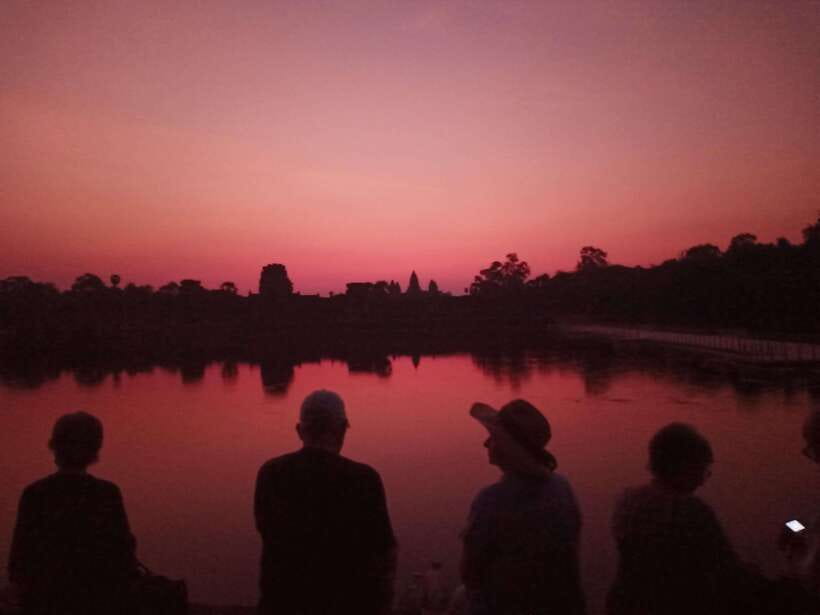 Private One Day Tour with Sunrise at Angkor Wat - Angkor Wat after first light: inner galleries and carved meaning