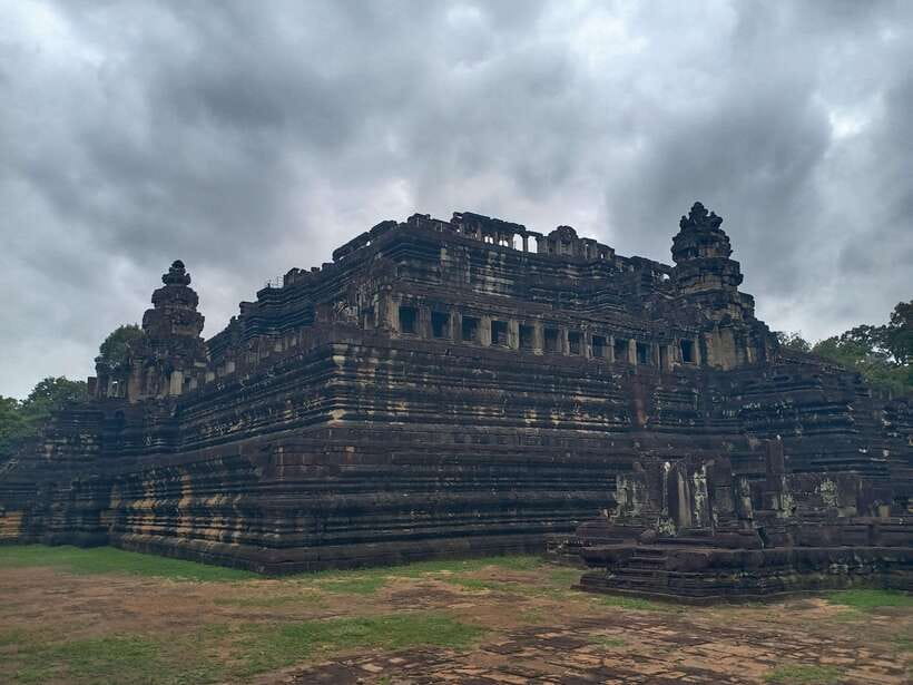 Private One Day Tour with Sunrise at Angkor Wat - Terrace of the Elephants and Leper King: stonework that rewards close watching