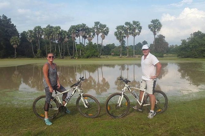 Private Siem Reap Countryside Cycling Tour - Temple stop reality check: what to expect and what to watch for