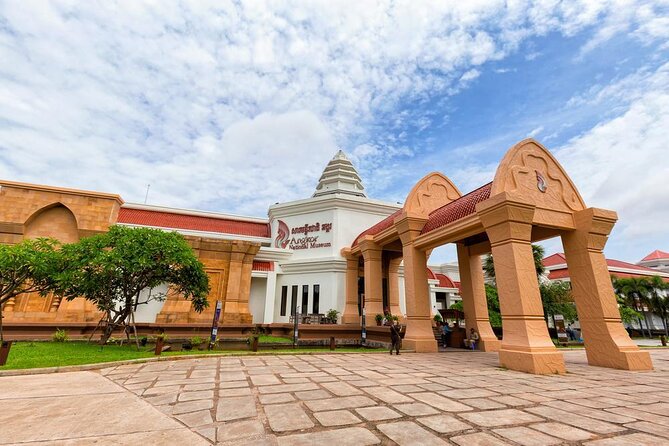 Private Tour: HERO Rats & Angkor National Museum - A private half-day that links demining, memorials, and Khmer art