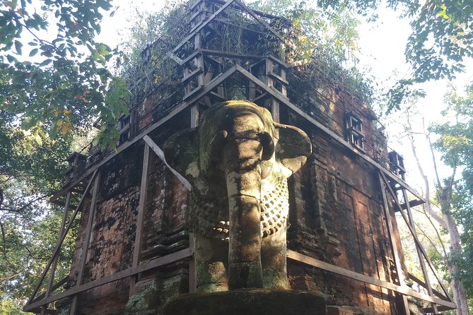 Private Tour to Beng Mealea Jungle Temple and Koh Ker - Stop 2: Koh Ker pyramid temple (and why it’s so different)