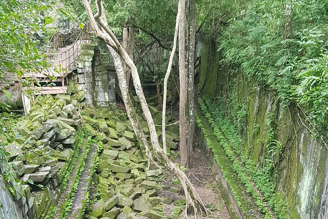 Private Tour to Beng Mealea Jungle Temple and Koh Ker - Practical tips that make a difference at the temples