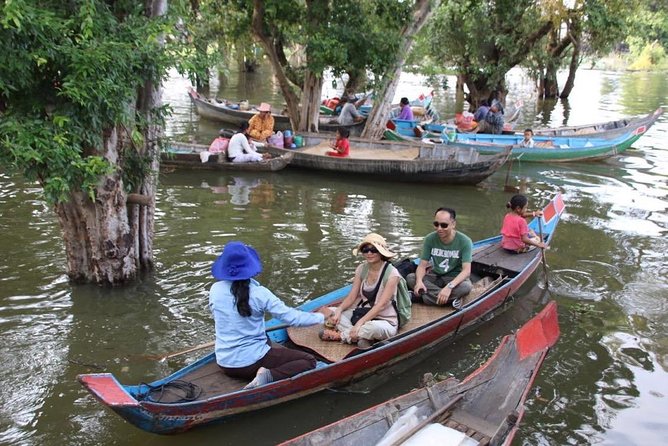 Private Tour to Kompong Phluk Off Beaten Track - The Boat Trip to the Fishing Village: Local-Style Water Life Up Close