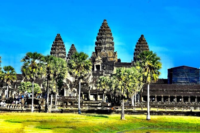 Private Tours Angkor Wat For 2 Days - Your Day 1 Route: Banteay Srei, Then Ruins to Phnom Bakheng Sunset